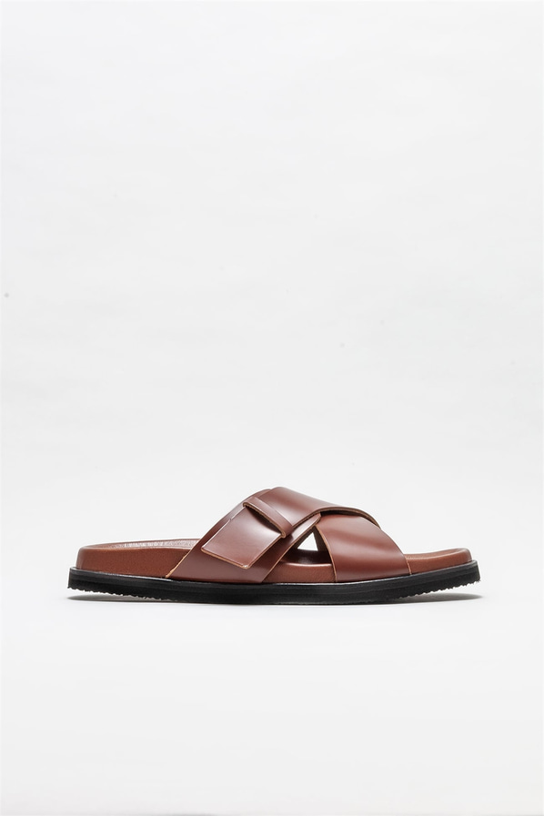 Kahve deri erkek terlik - Elle Shoes