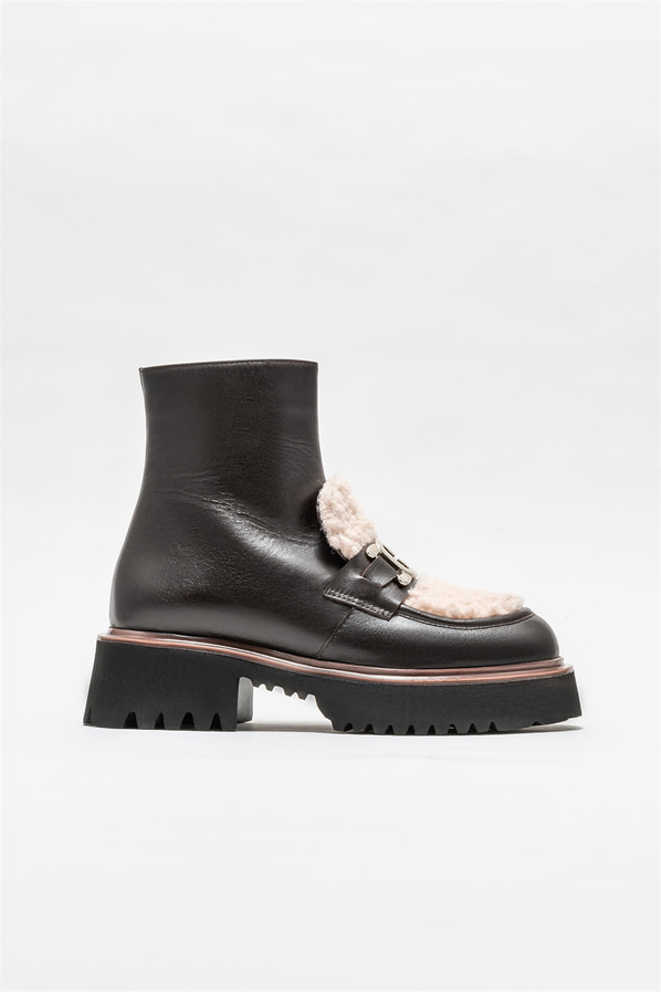 Kahve deri kadın bot, günlük kullanım için - Elle Shoes