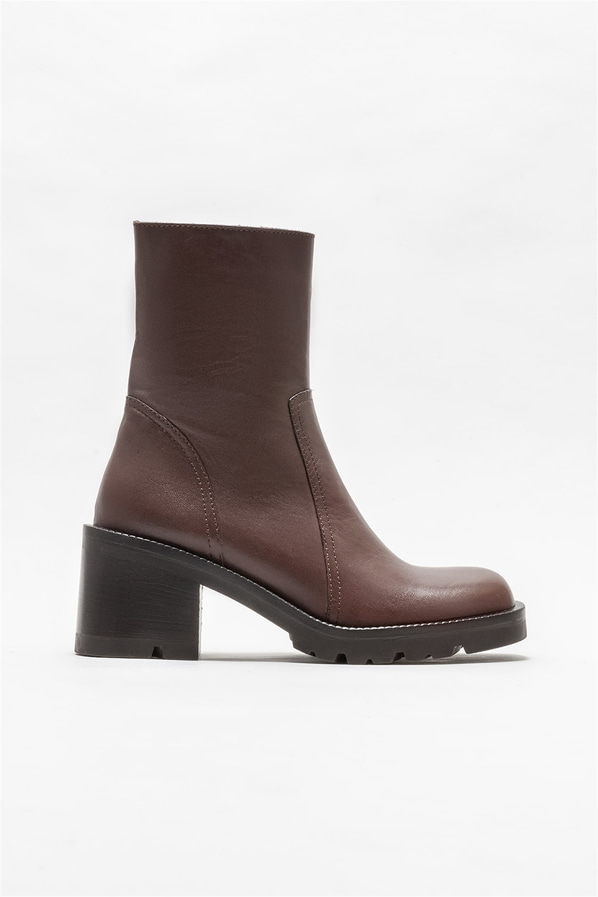 Kahve deri kadın günlük bot, günlük kullanım için - Elle Shoes