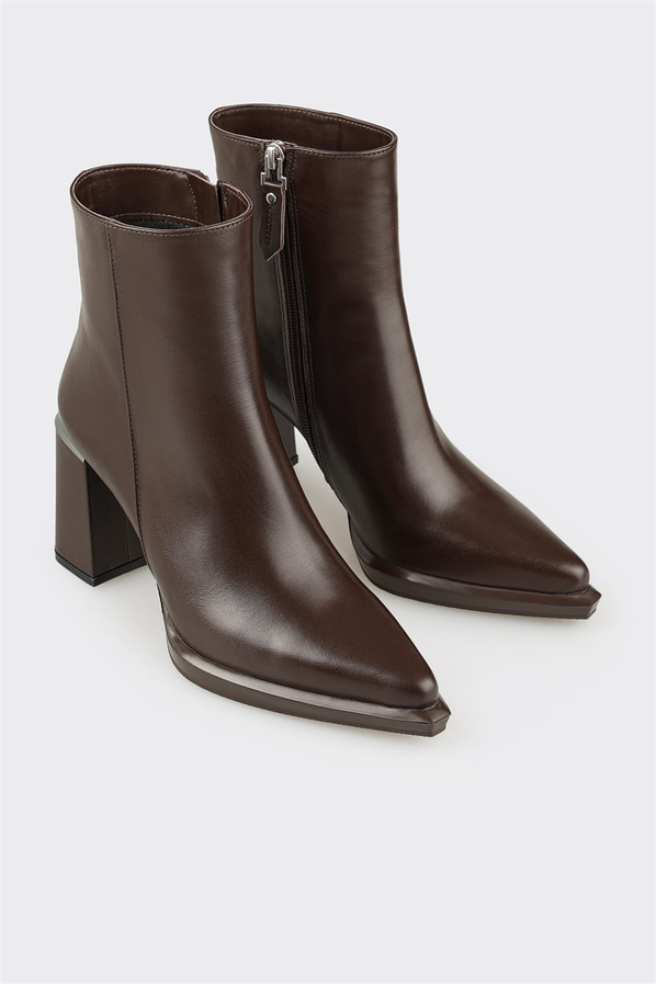 Kahve Deri Kadın Topuklu Bot