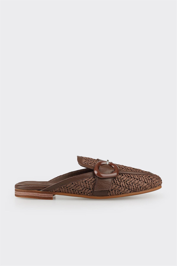Kahve kadın terlik, ofis stili için - Elle Shoes