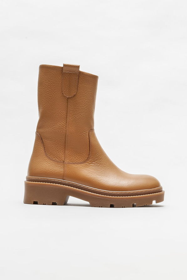 Naturel deri düz kadın bot, günlük kullanım için - Elle Shoes