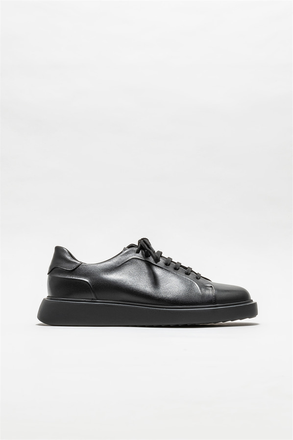 Siyah deri erkek günlük ayakkabı, günlük kullanım için - Elle Shoes