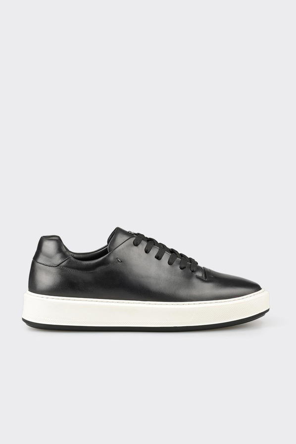 Siyah deri erkek günlük ayakkabı, günlük kullanım için - Elle Shoes