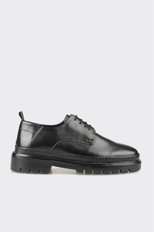 Siyah deri erkek günlük ayakkabı, günlük kullanım için - Elle Shoes