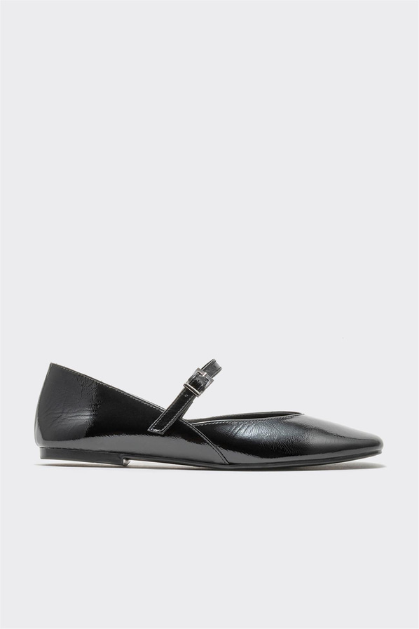 Siyah deri kadın babet - Elle Shoes