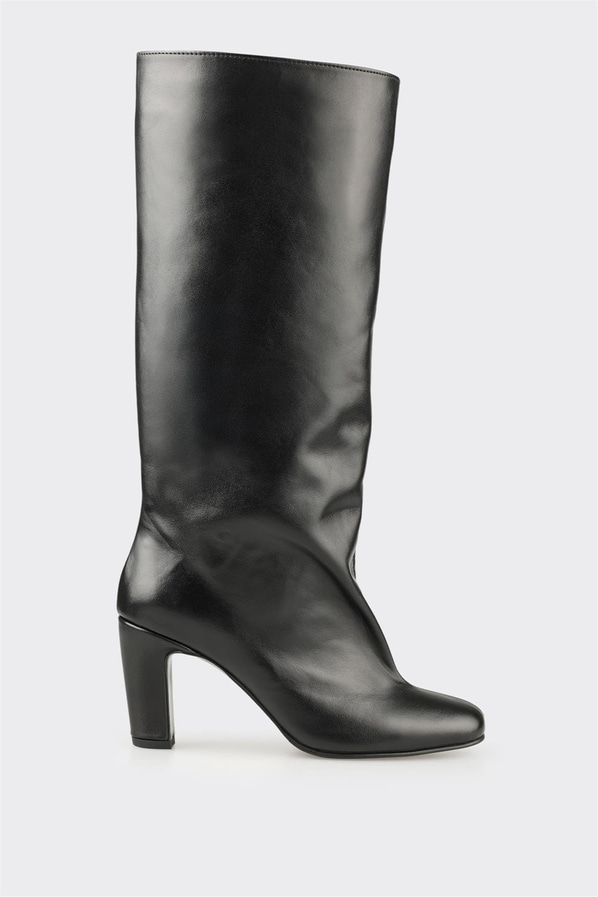 Siyah Deri Kadın Çizme