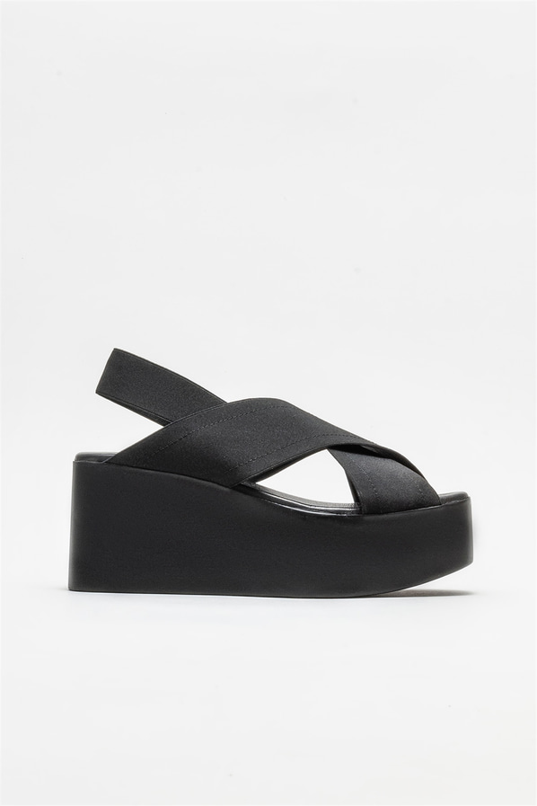 Siyah deri dolgu topuklu kadın sandalet - Elle Shoes