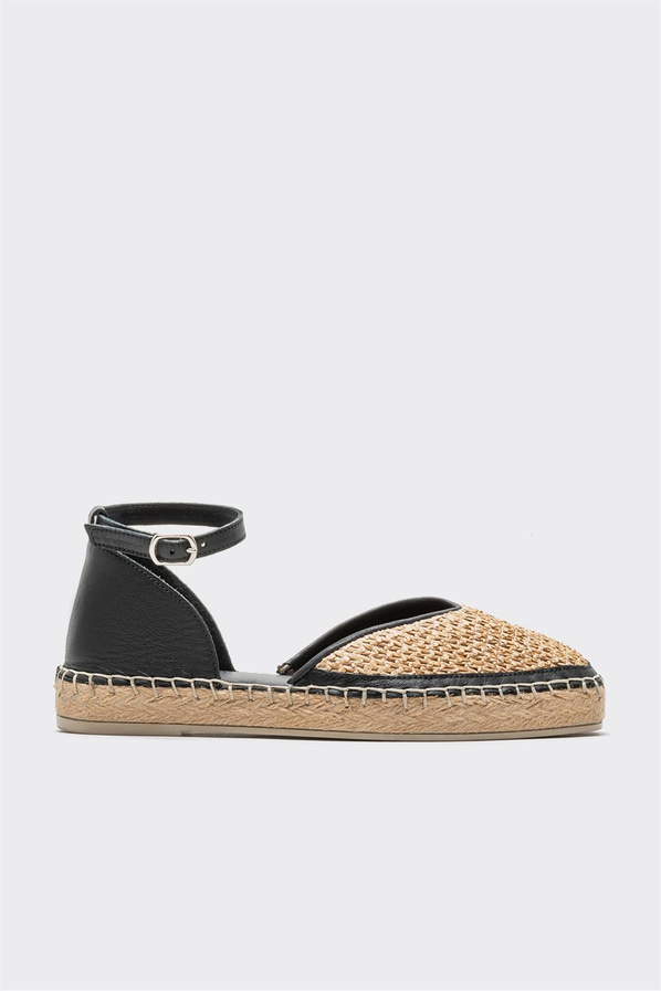 Siyah naturel deri ve hasır dokulu kadın espadril, rahat kullanım için - Elle Shoes