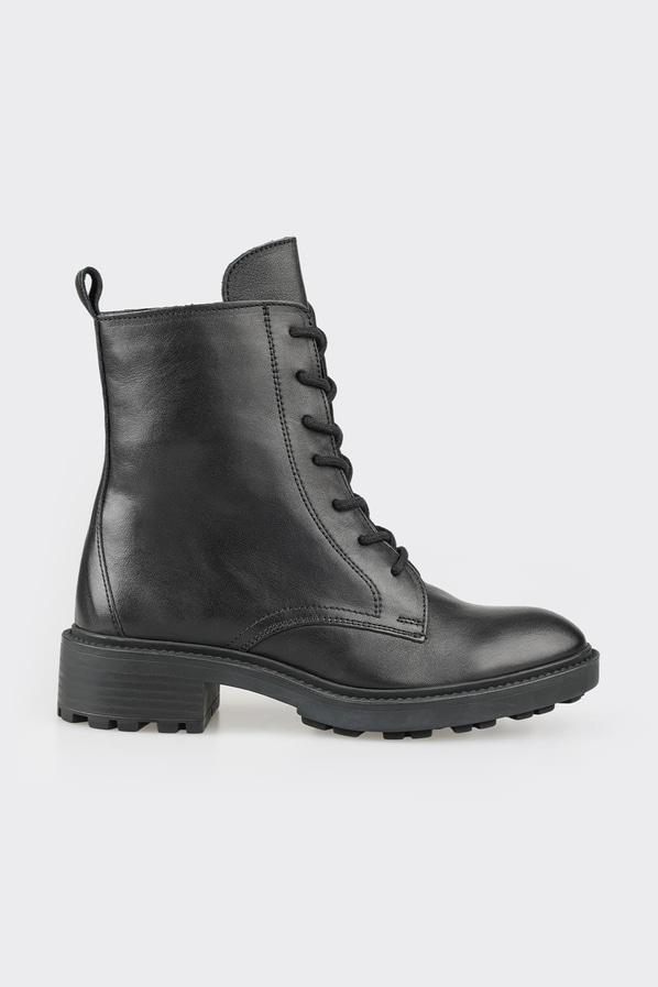 Siyah deri kadın günlük bot, günlük kullanım için - Elle Shoes
