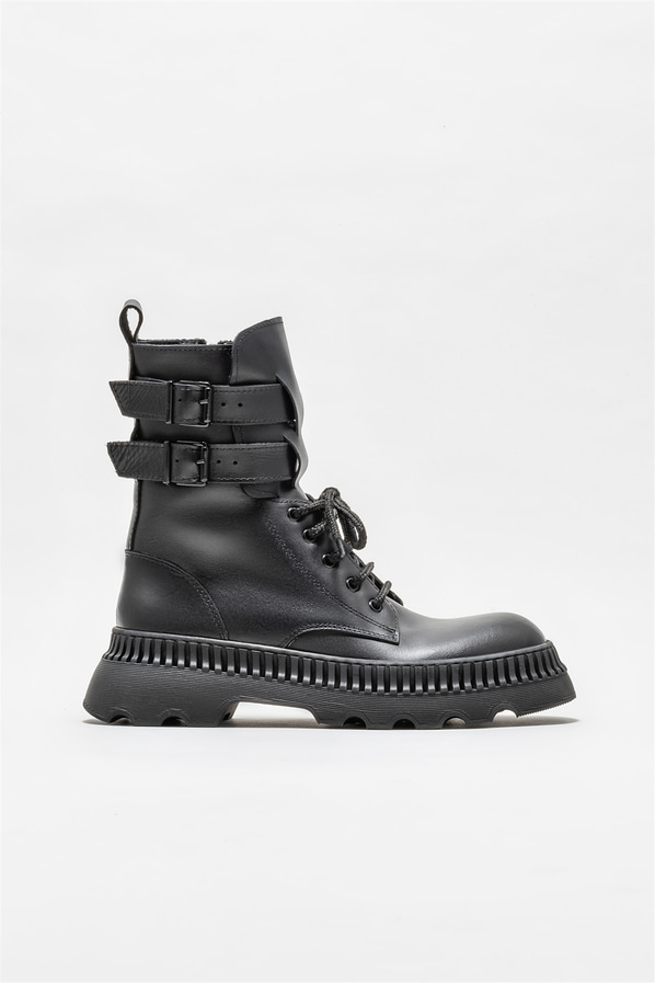 Siyah deri kadın bot, günlük kullanım için - Elle Shoes