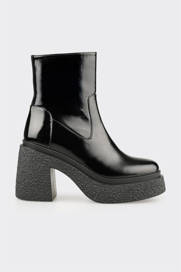 Siyah Deri Kadın Günlük Bot