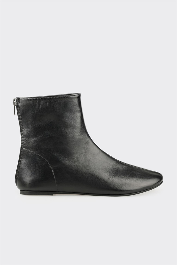 Siyah deri örgü dokulu kadın bot, ofis stili için - Elle Shoes