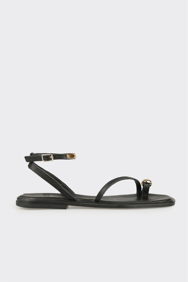 Siyah deri kadın düz sandalet - Elle Shoes