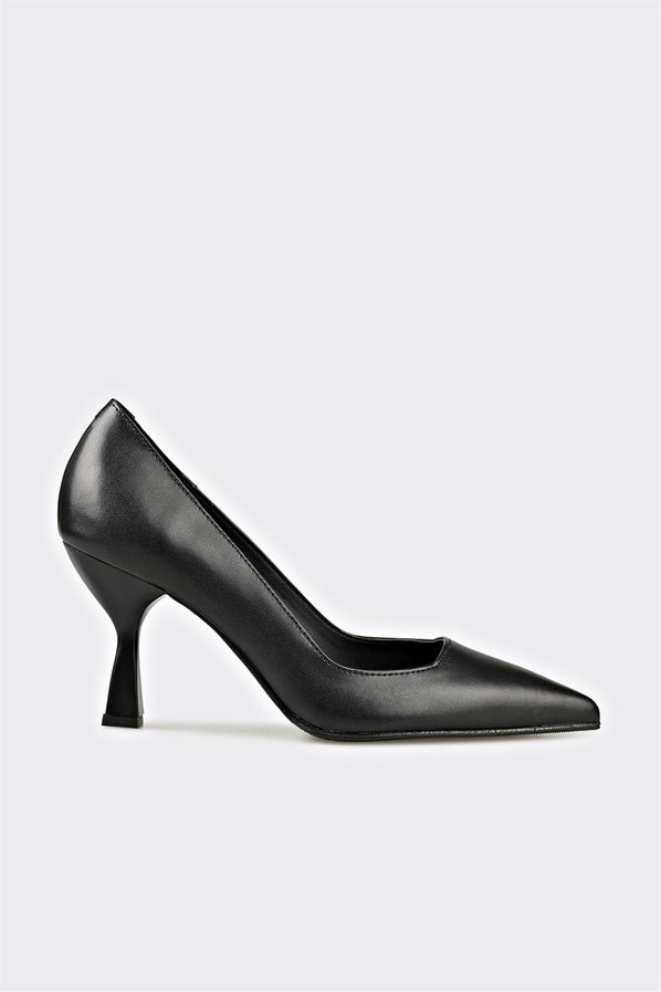 Siyah deri kadın stiletto, rahat kullanım için - Elle Shoes