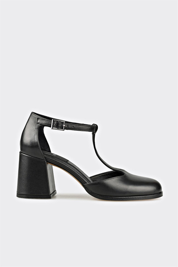 Siyah deri topuklu kadın ayakkabı - Elle Shoes