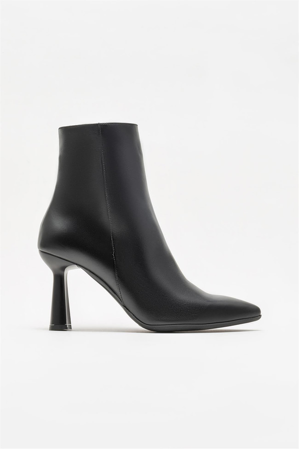 Siyah deri ince topuklu kadın bot, rahat kullanım için - Elle Shoes