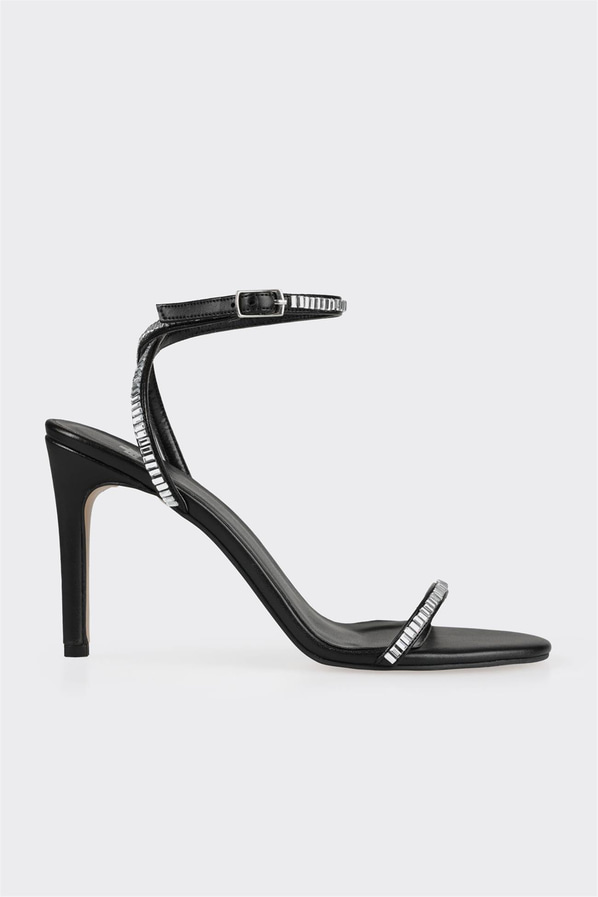 Siyah ince topuklu kadın sandalet, ofis stili için - Elle Shoes