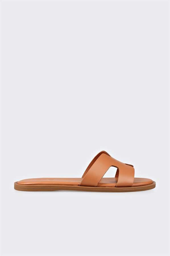 Taba deri düz kadın terlik, ofis stili için - Elle Shoes