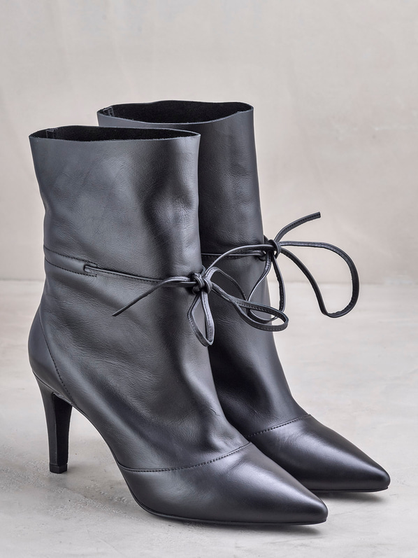 Siyah deri topuklu kadın bot - Elle Shoes
