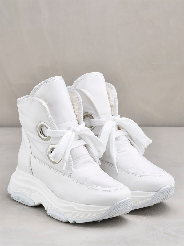 Beyaz kadın bot - Elle Shoes