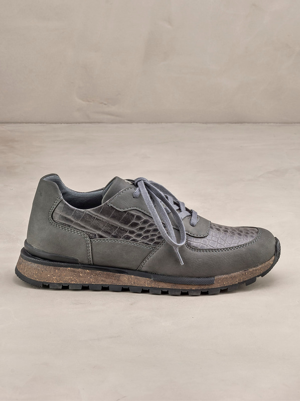 Gri erkek günlük ayakkabı, günlük kullanım için - Elle Shoes