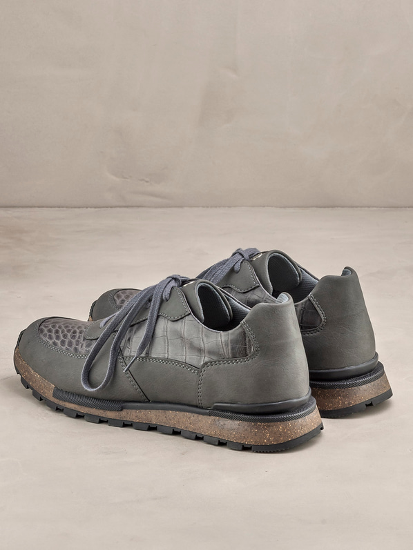 Gri erkek günlük ayakkabı, günlük kullanım için - Elle Shoes