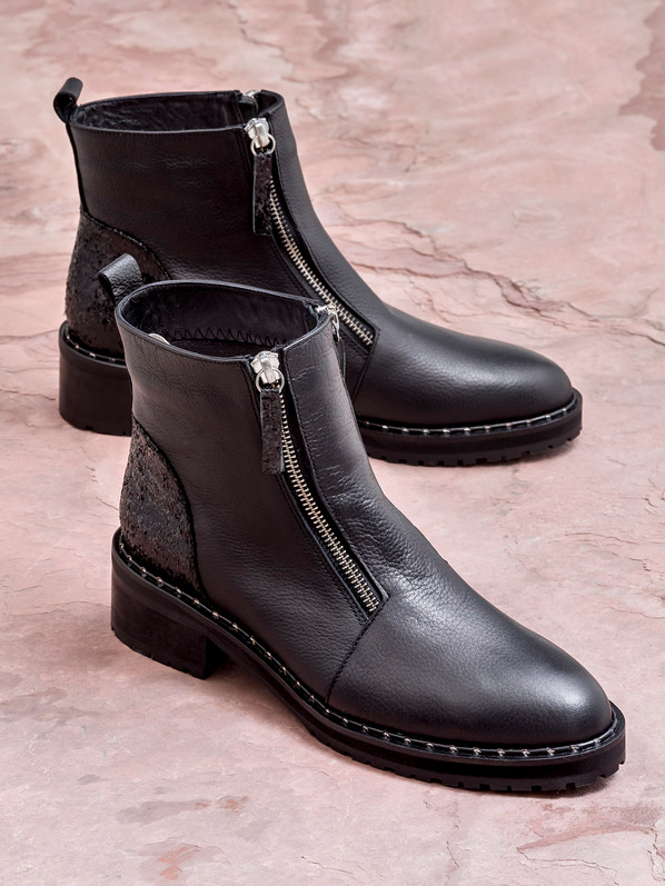 Siyah deri düz kadın bot - Elle Shoes