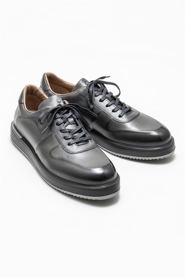 Antrasit deri erkek günlük ayakkabı, günlük kullanım için - Elle Shoes