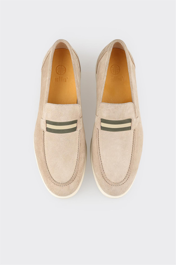 Bej deri erkek loafer, rahat kullanım için - Elle Shoes