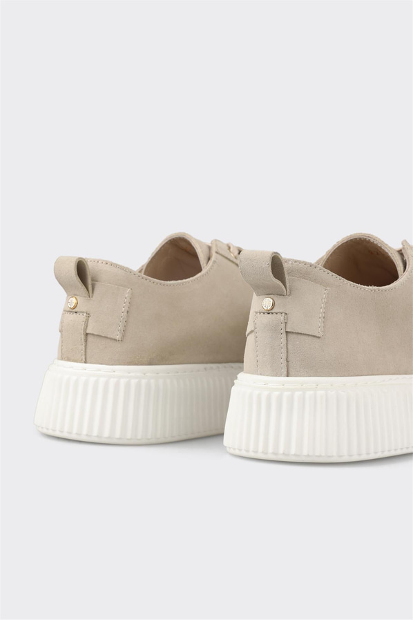 Bej deri ve süet erkek spor ayakkabı, rahat kullanım için - Elle Shoes