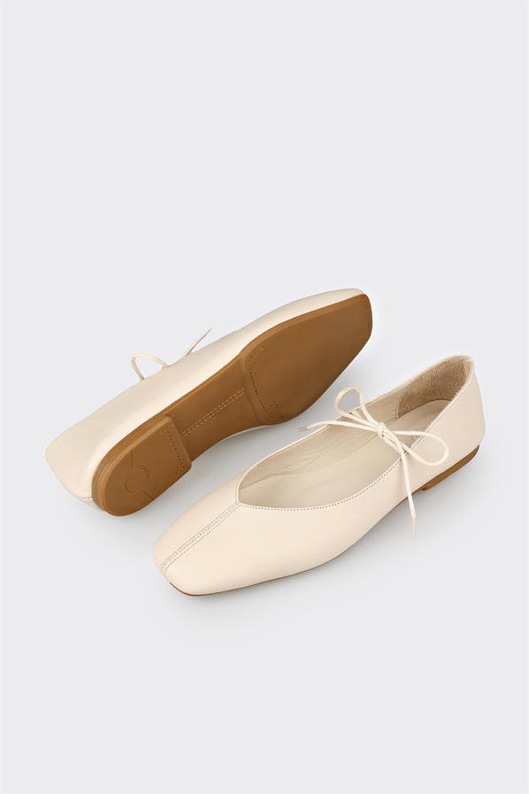 Bej deri kadın babet - Elle Shoes
