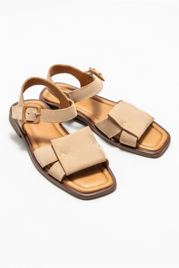 Bej deri düz kadın sandalet, rahat kullanım için - Elle Shoes