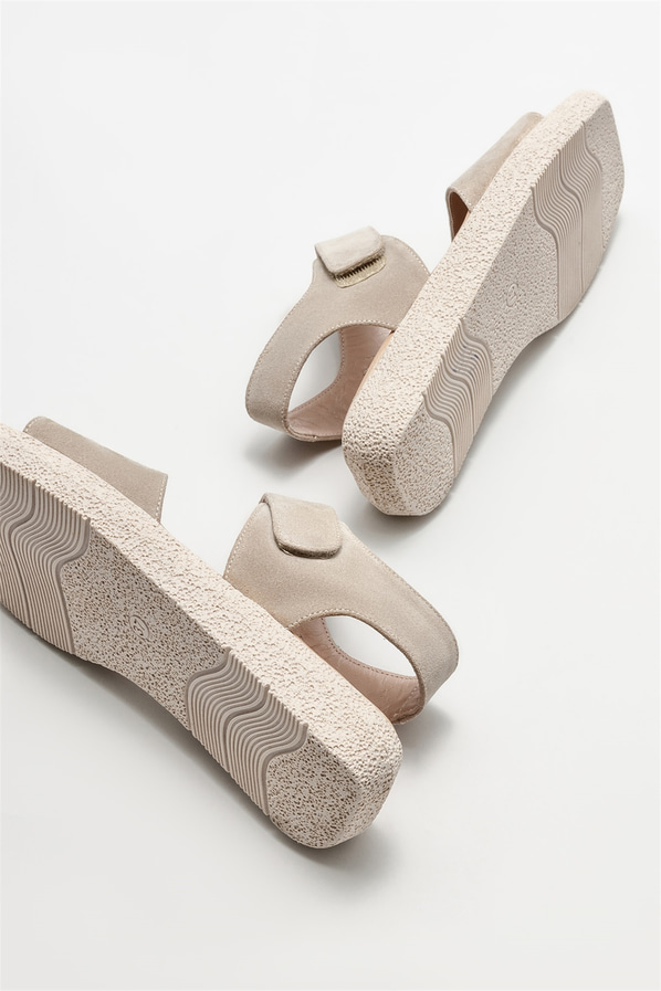 Bej deri düz kadın sandalet - Elle Shoes