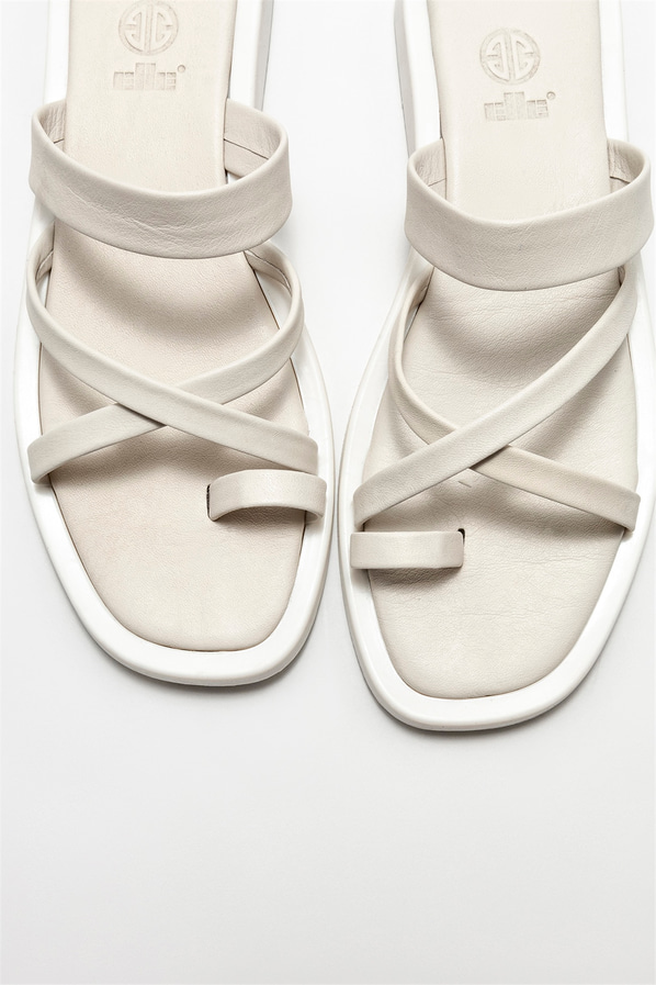 Bej deri düz kadın terlik - Elle Shoes