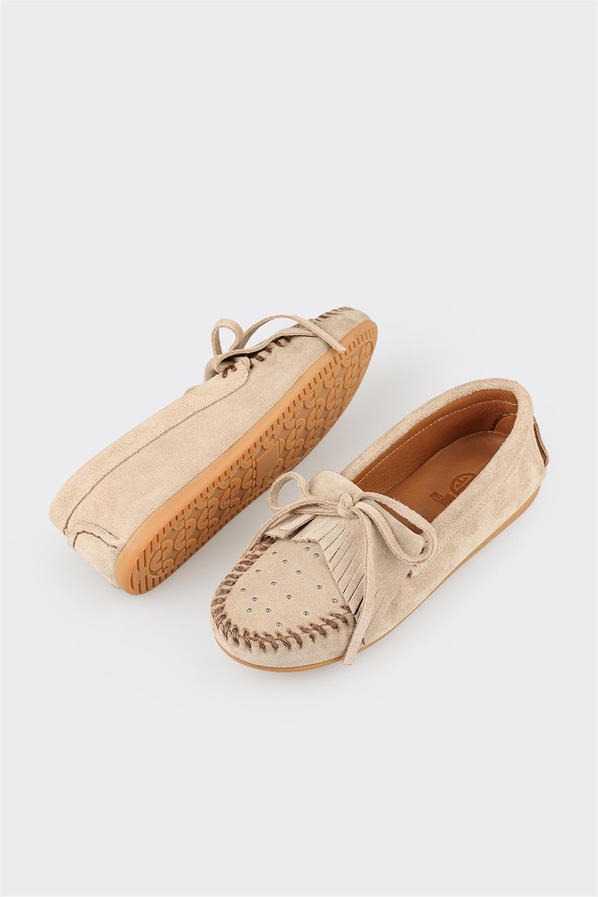 Bej deri kadın düz ayakkabı, günlük kullanım için - Elle Shoes