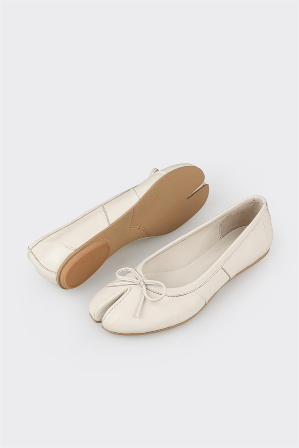 Bej deri kadın babet, günlük kullanım için - Elle Shoes