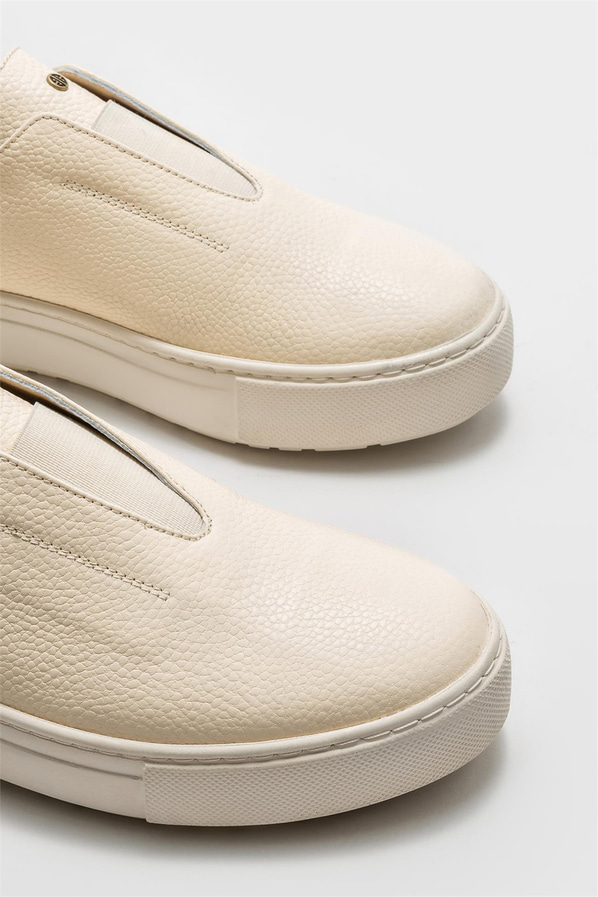 Bej deri kadın sneaker, ofis stili için - Elle Shoes