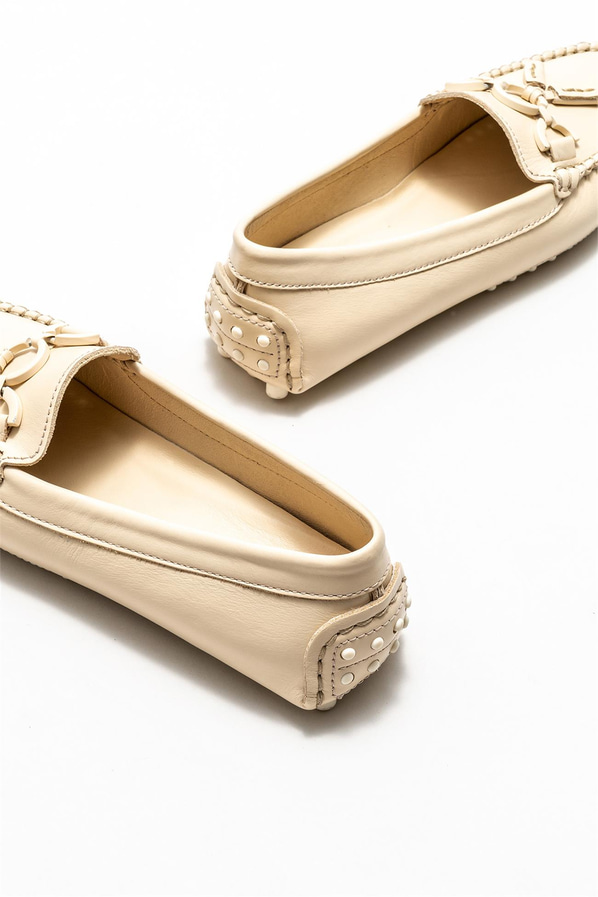 Bej deri kadın loafer, günlük kullanım için - Elle Shoes