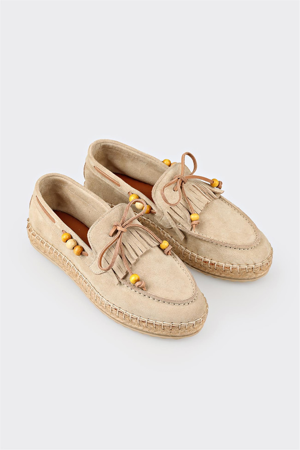 Bej deri düz kadın ayakkabı, rahat kullanım için - Elle Shoes