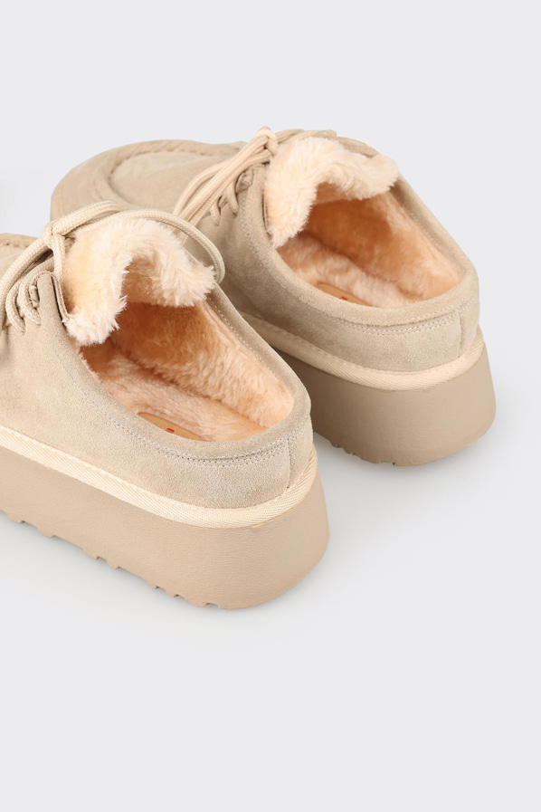 Bej deri kadın düz ayakkabı, ofis stili için - Elle Shoes