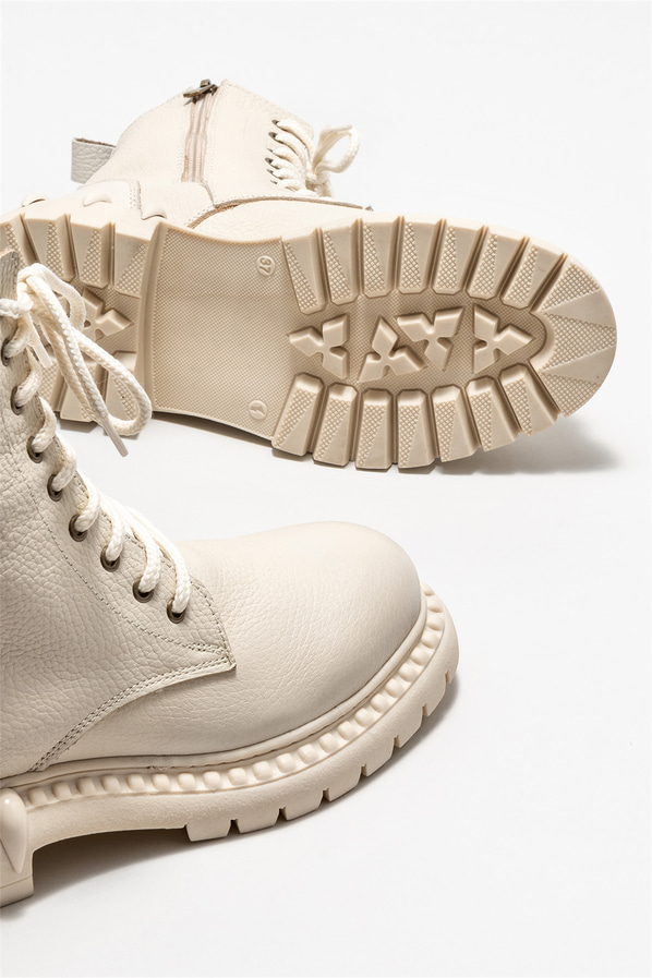 Bej deri kadın günlük bot, günlük kullanım için - Elle Shoes