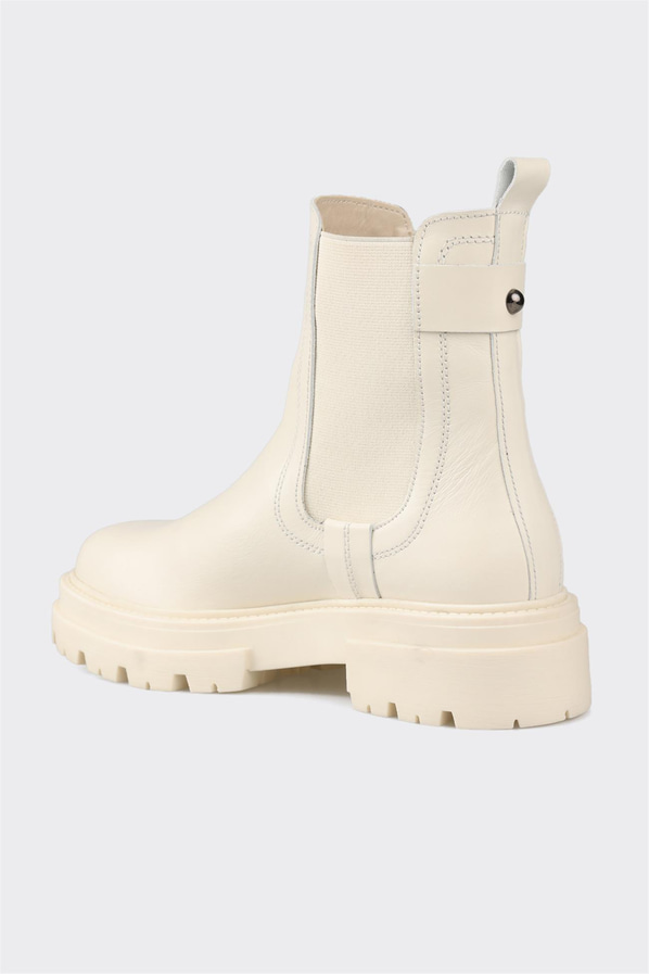 Bej deri kadın bot, rahat kullanım için - Elle Shoes