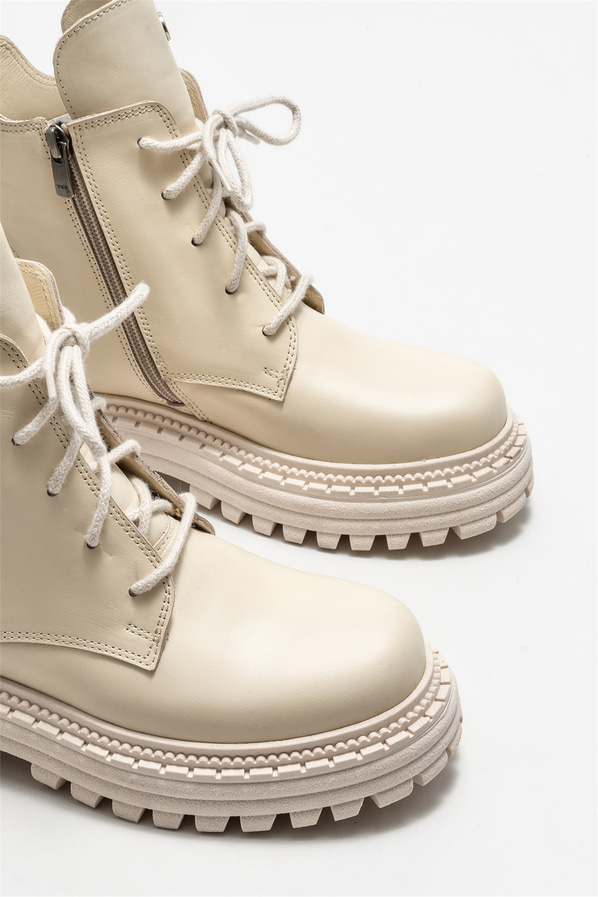 Bej deri kadın bot, günlük kullanım için - Elle Shoes