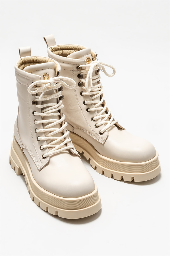Bej deri kadın günlük bot, günlük kullanım için - Elle Shoes