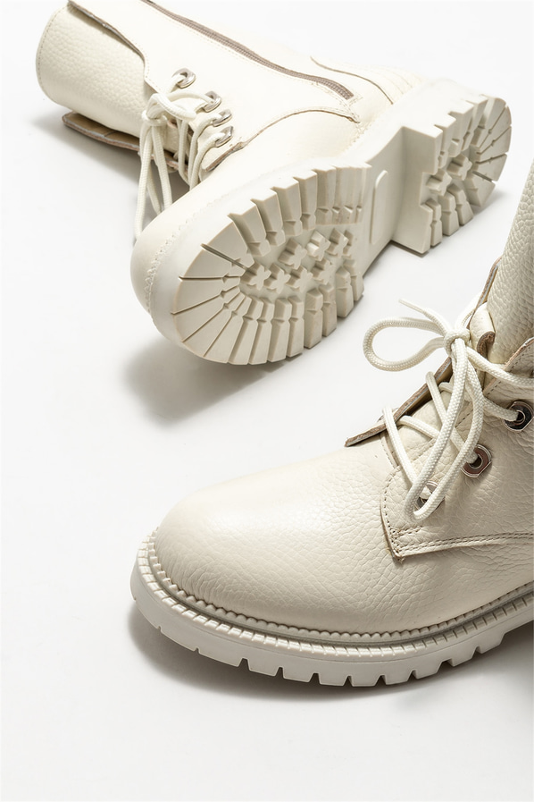 Bej deri kadın bot, günlük kullanım için - Elle Shoes