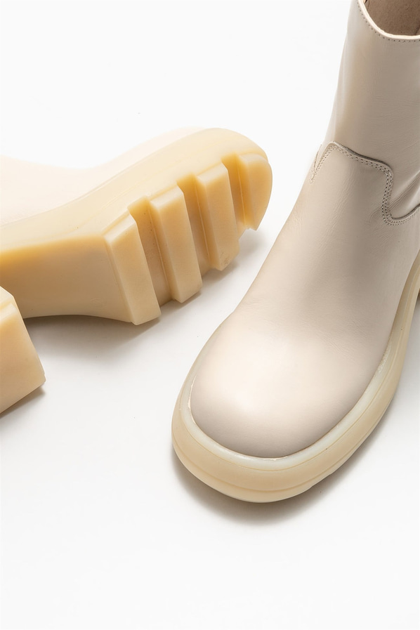 Bej deri kadın bot, günlük kullanım için - Elle Shoes