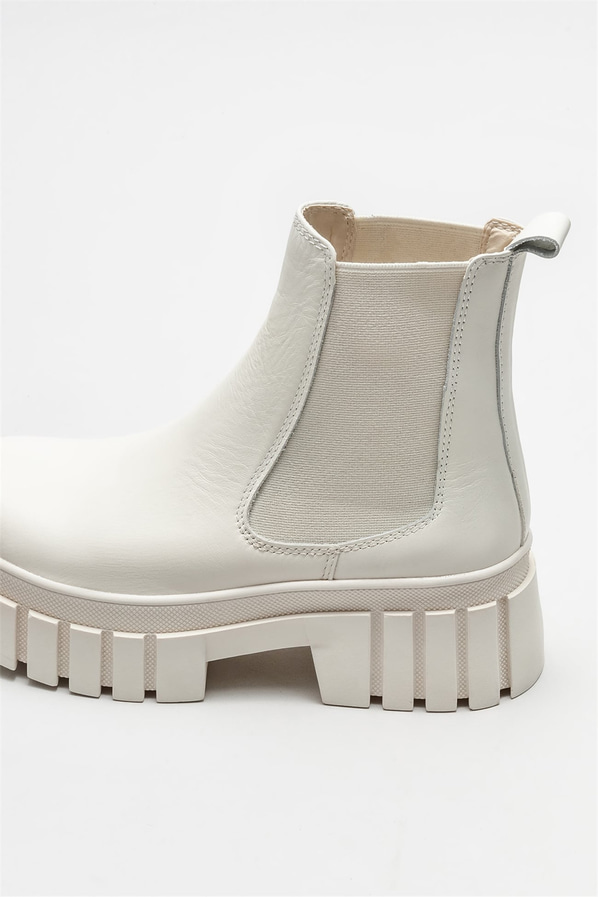 Bej deri kadın günlük bot, günlük kullanım için - Elle Shoes
