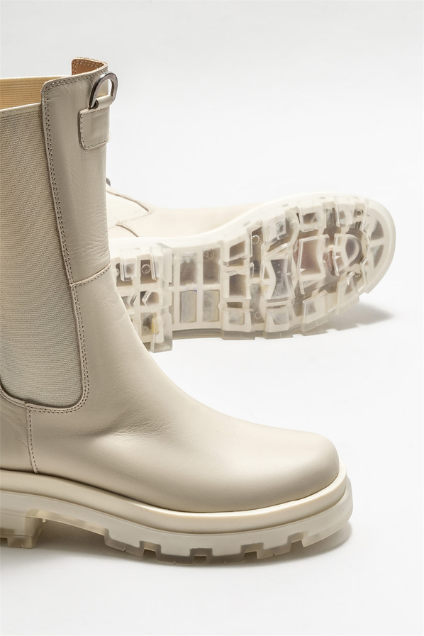 Bej deri kadın bot, günlük kullanım için - Elle Shoes