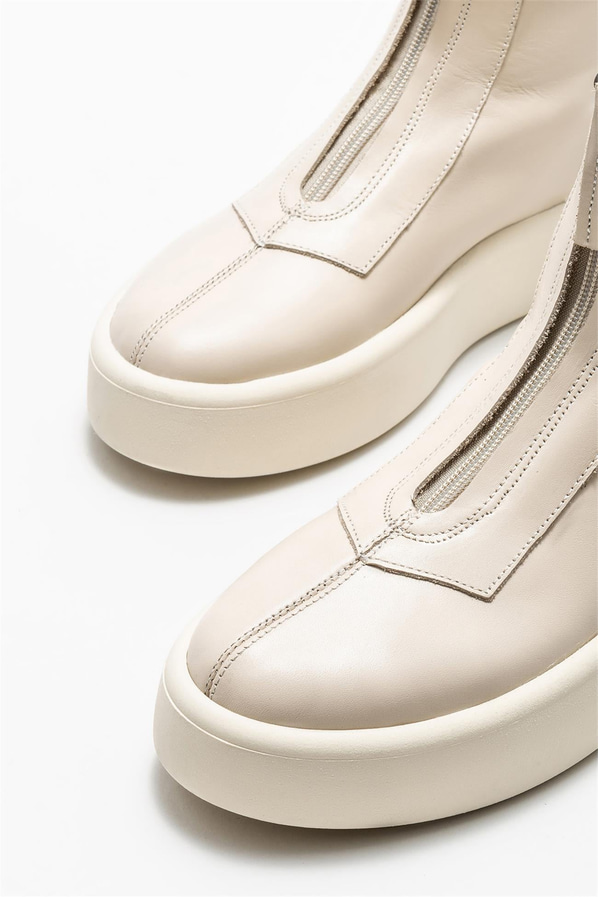 Bej deri kadın bot, günlük kullanım için - Elle Shoes